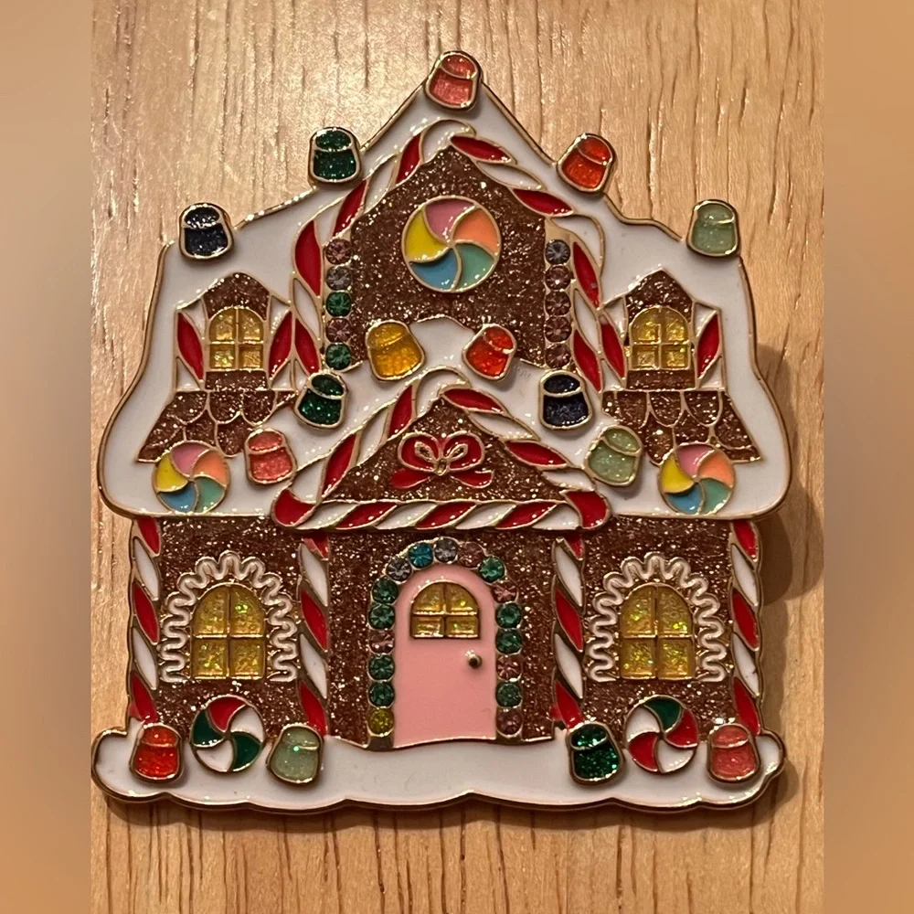 SUGAR FIX Gingerbread House Enamel Pin - Picture 1 of 2